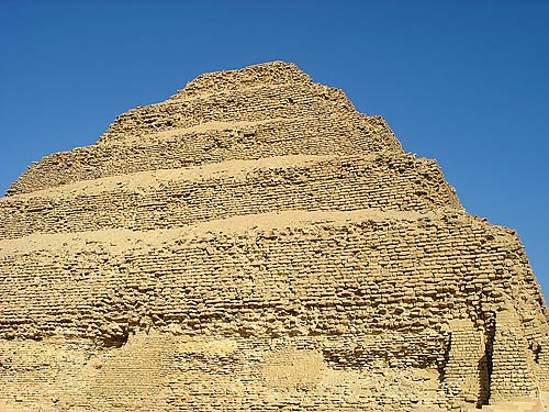 Džoserova stupňovitá pyramida